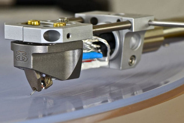 REVIEW : ACOUSTICAL SYSTEMS ARCHON CARTRIDGE