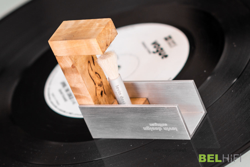 Karelian Maser Birch Phono Cartridge Brush