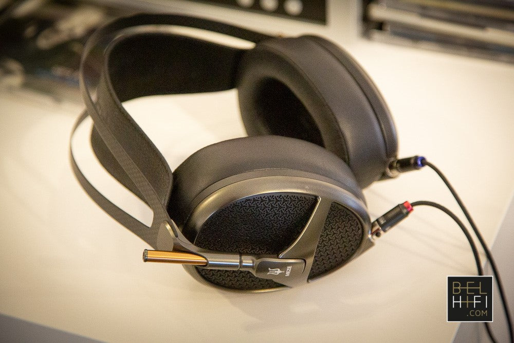 Empyrean Black/black