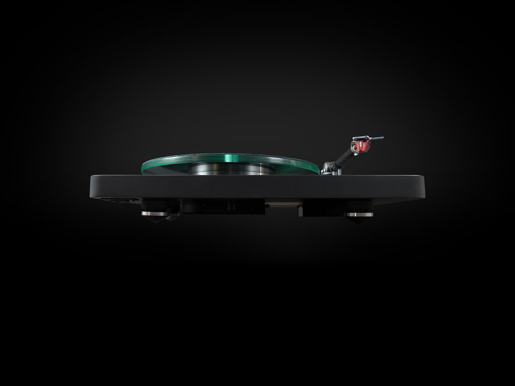 C 588 Turntable