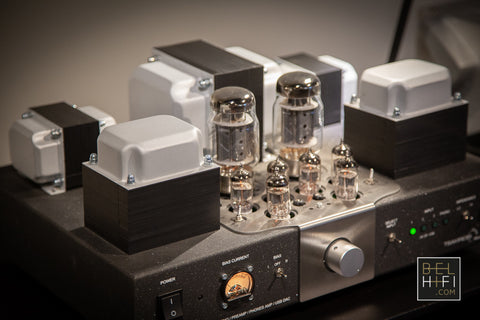 MA352 Hybrid integrated amplifier
